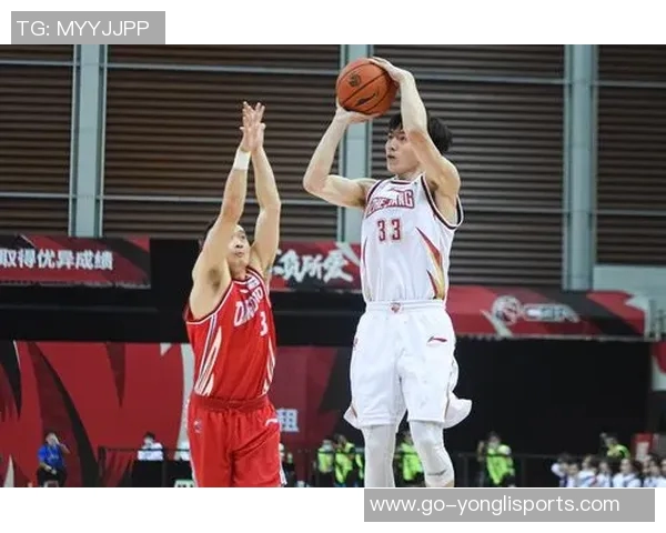 CBA季后赛激战正酣北京挑战沈梓捷主场能否成功晋级四强